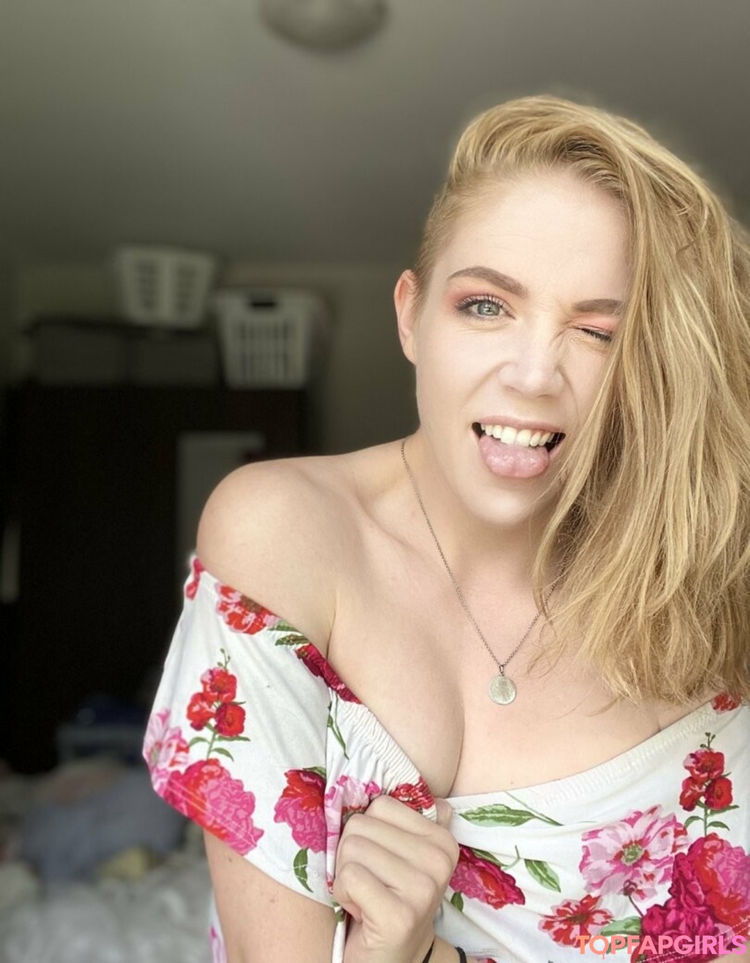 Foto desnuda filtrada de OnlyFans de Chaosandmagic #82 Foto desnuda filtrada de OnlyFans de Chaosandmagic #82