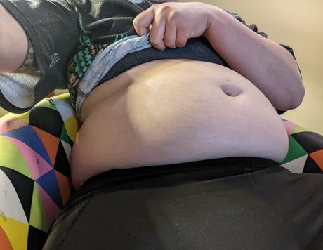 Abbybeebelly