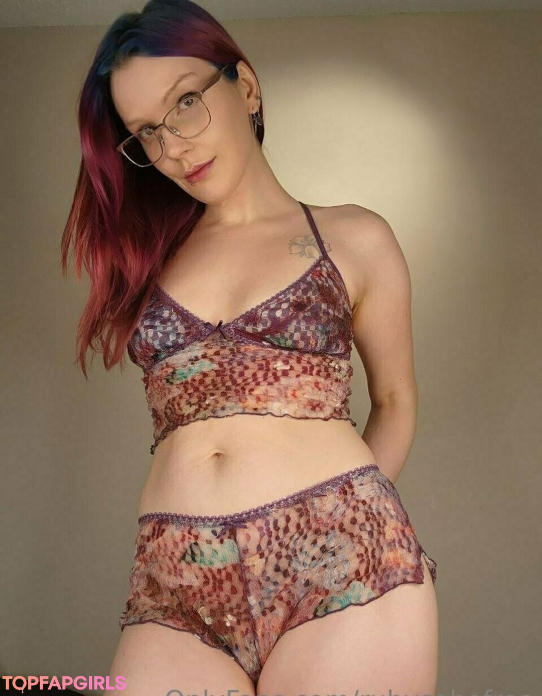 Foto desnuda filtrada de OnlyFans de Rubysohofree #54 Foto desnuda filtrada de OnlyFans de Rubysohofree #54