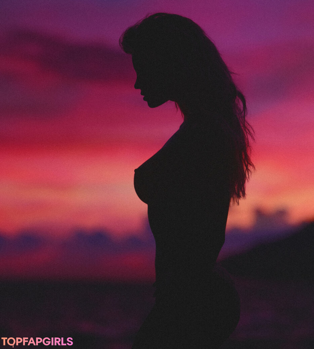 Foto desnuda filtrada de OnlyFans de Mavrin Magazine #343 Foto desnuda filtrada de OnlyFans de Mavrin Magazine #343