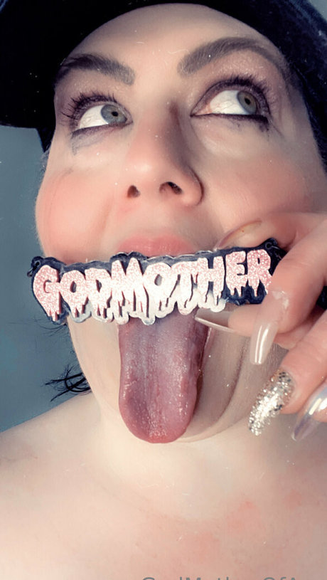 Godmotherofassfree