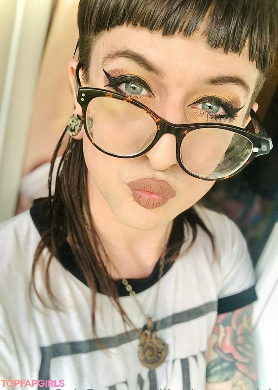 Foto desnuda filtrada de OnlyFans de Lilmissmaverick #113 Foto desnuda filtrada de OnlyFans de Lilmissmaverick #113