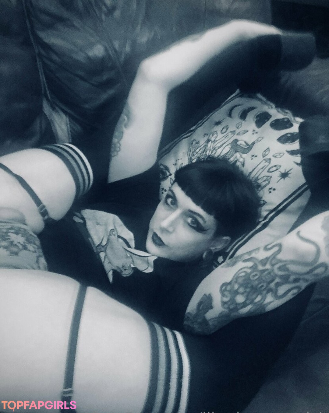 Foto desnuda filtrada de OnlyFans de Lilmissmaverick #117 Foto desnuda filtrada de OnlyFans de Lilmissmaverick #117