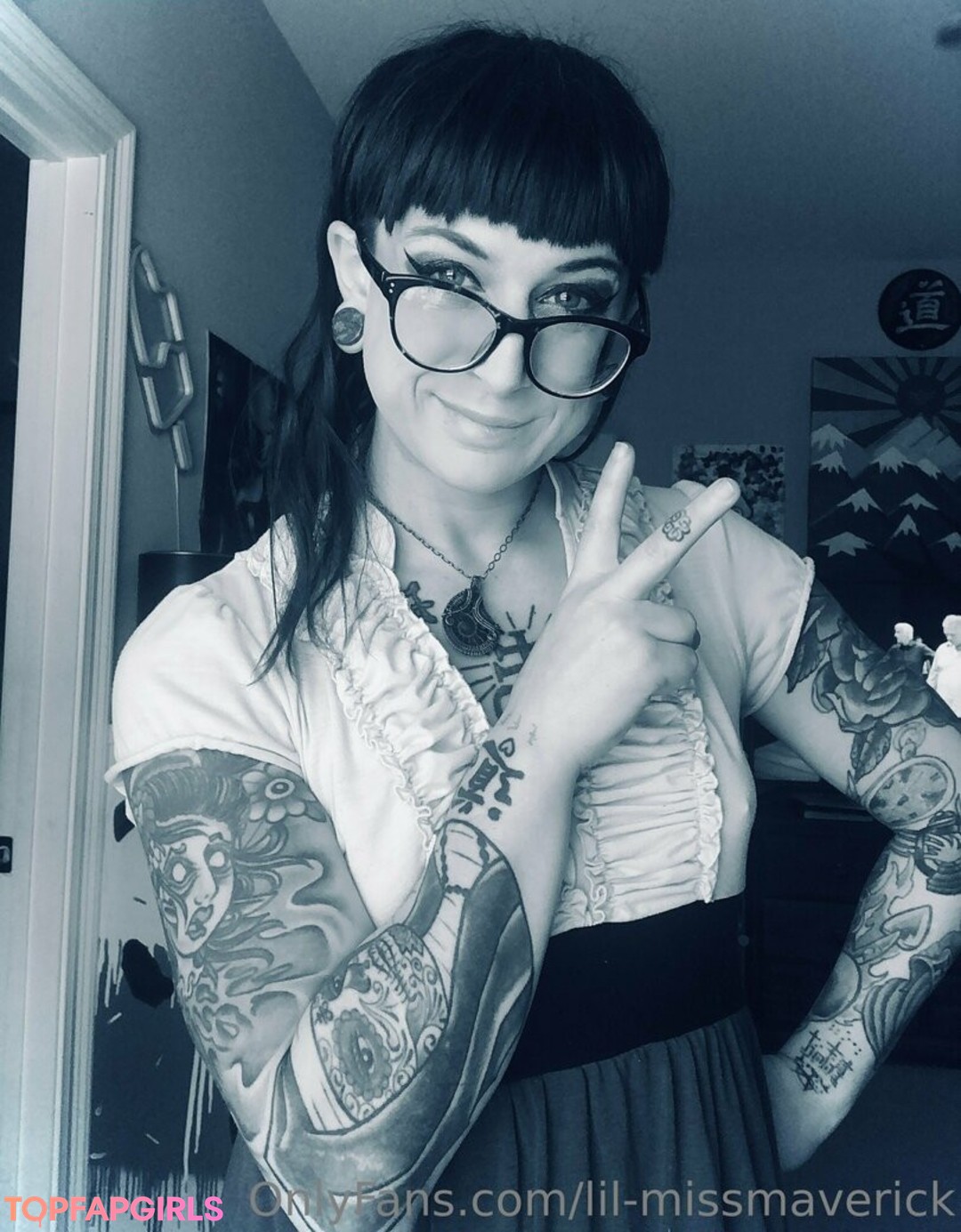 Foto desnuda filtrada de OnlyFans de Lilmissmaverick #53 Foto desnuda filtrada de OnlyFans de Lilmissmaverick #53