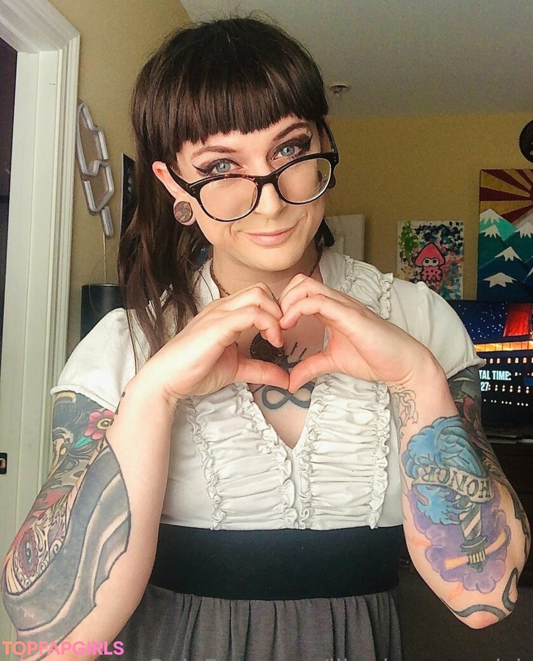 Foto desnuda filtrada de OnlyFans de Lilmissmaverick #54 Foto desnuda filtrada de OnlyFans de Lilmissmaverick #54