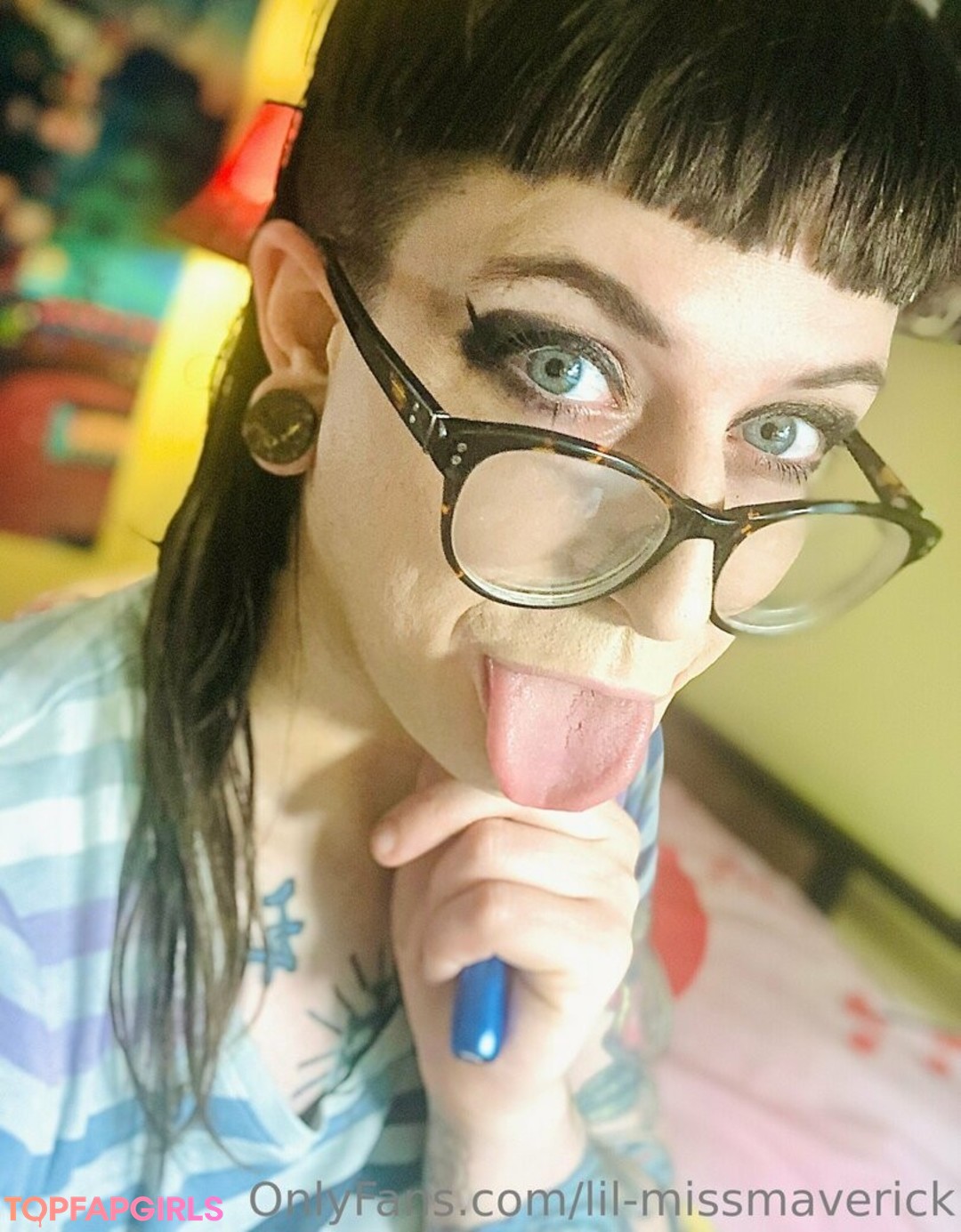 Foto desnuda filtrada de OnlyFans de Lilmissmaverick #70 Foto desnuda filtrada de OnlyFans de Lilmissmaverick #70