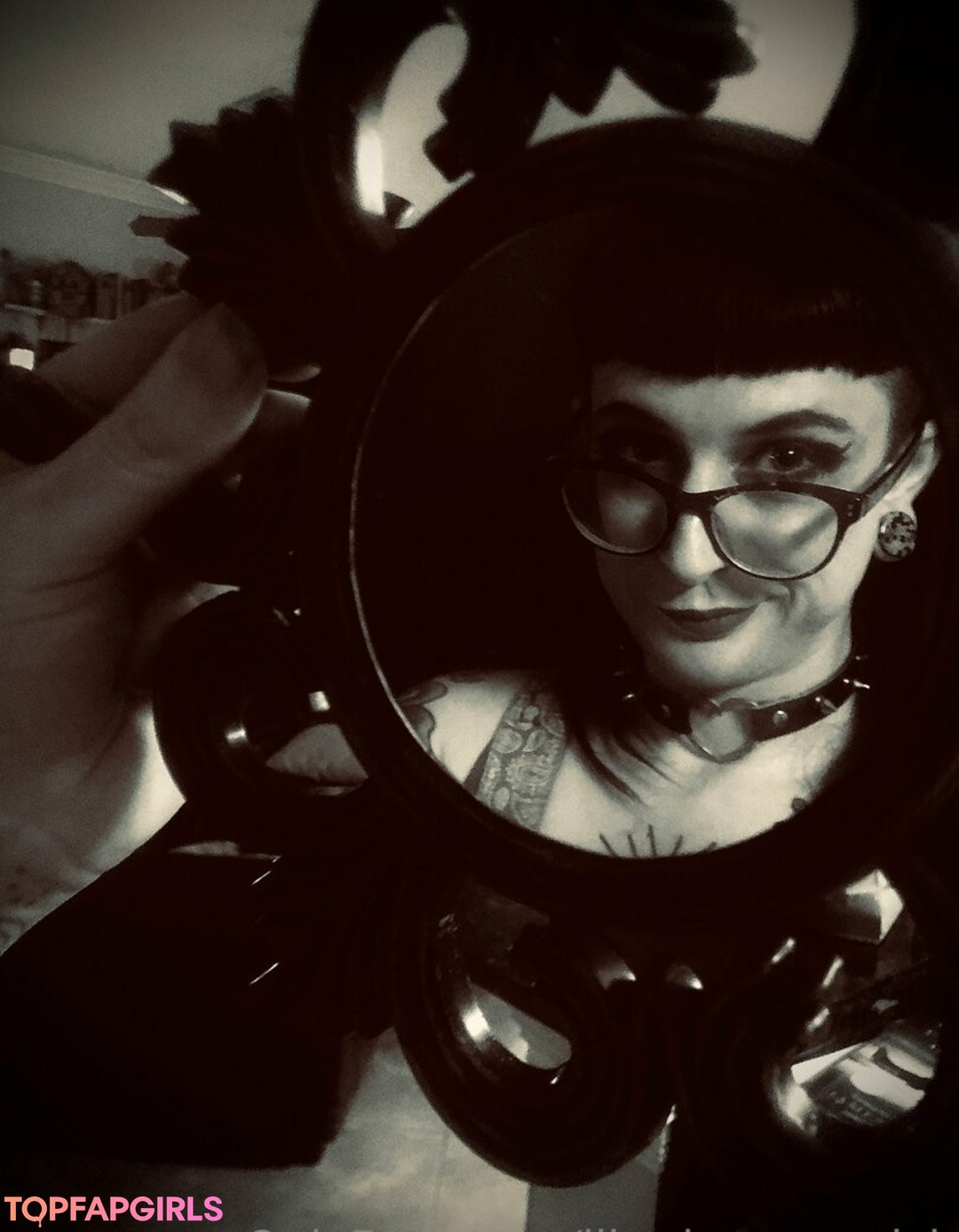 Foto desnuda filtrada de OnlyFans de Lilmissmaverick #87 Foto desnuda filtrada de OnlyFans de Lilmissmaverick #87