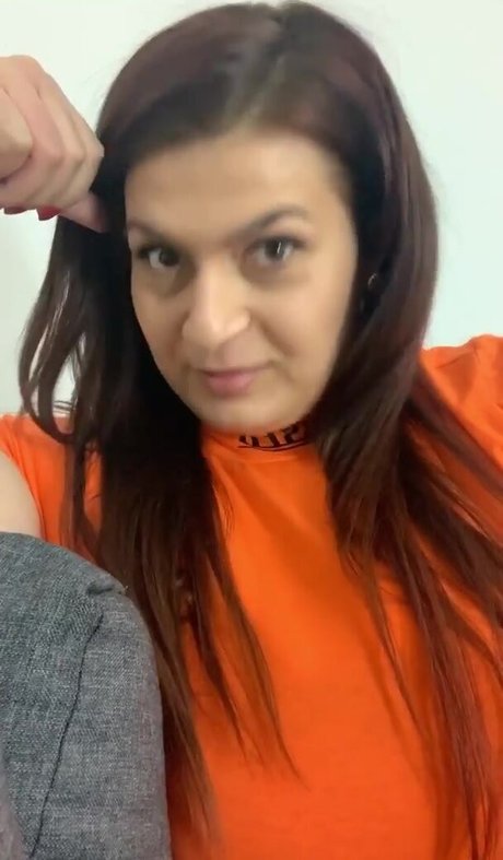 Foto desnuda filtrada de OnlyFans de Ioana Chira