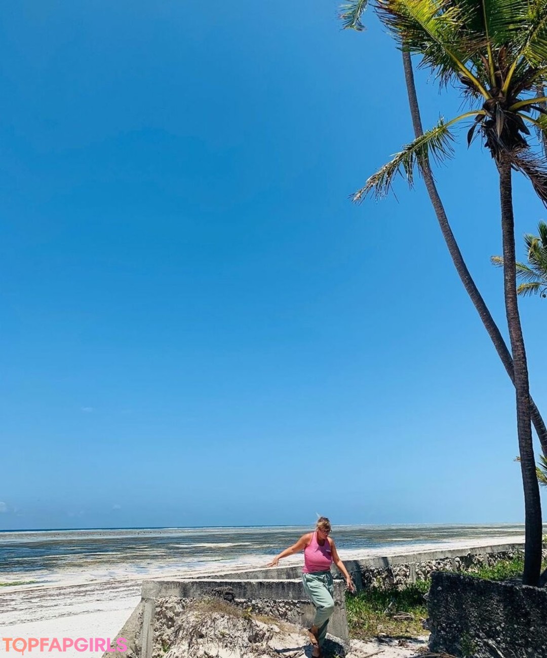 Foto desnuda filtrada de OnlyFans de Veronika Ivanova #24 Foto desnuda filtrada de OnlyFans de Veronika Ivanova #24