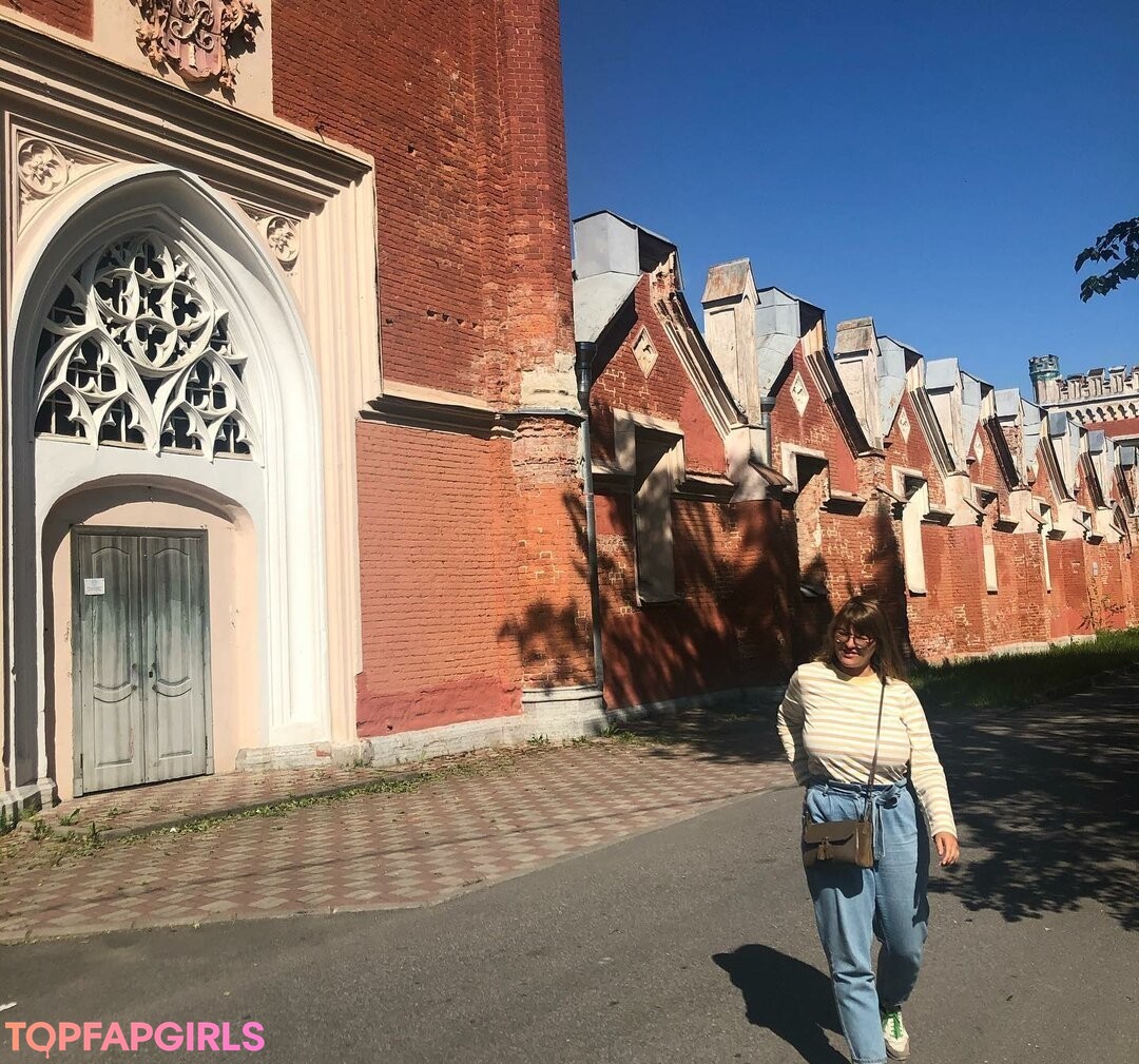 Foto desnuda filtrada de OnlyFans de Veronika Ivanova #33 Foto desnuda filtrada de OnlyFans de Veronika Ivanova #33