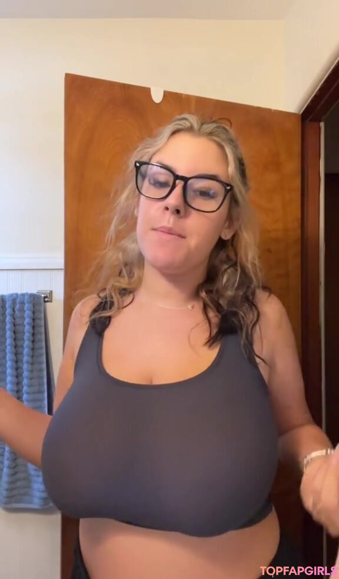 Foto desnuda filtrada de OnlyFans de Madison Foster #45 Foto desnuda filtrada de OnlyFans de Madison Foster #45