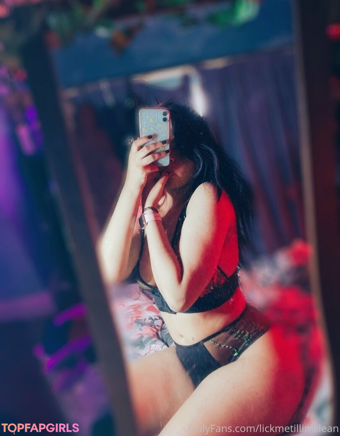 Foto desnuda filtrada de OnlyFans de Taylorhenriesvip #131 Foto desnuda filtrada de OnlyFans de Taylorhenriesvip #131