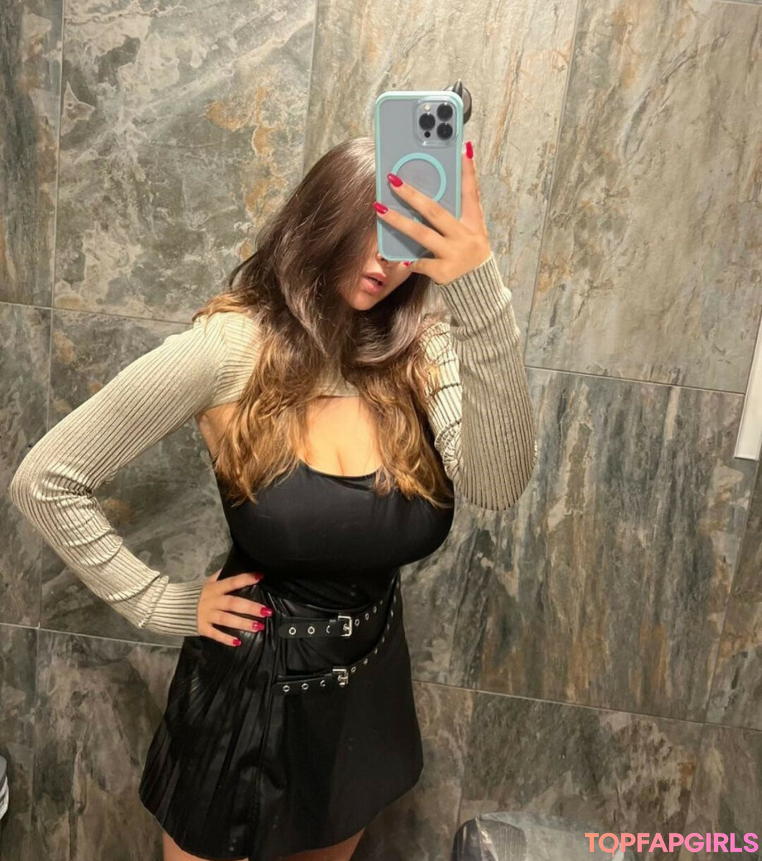 Foto desnuda filtrada de OnlyFans de Simone Goodall #183 Foto desnuda filtrada de OnlyFans de Simone Goodall #183