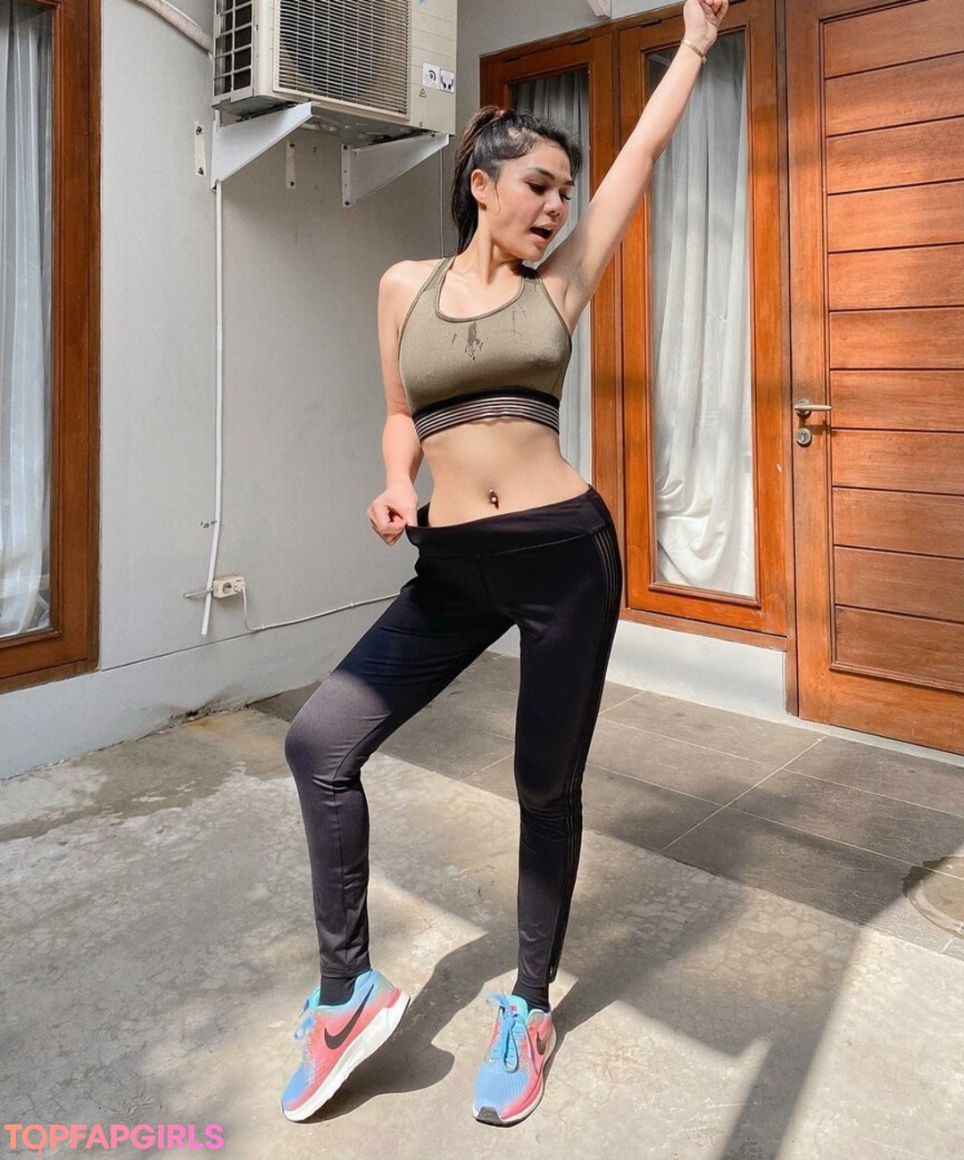 Foto desnuda filtrada de OnlyFans de Djbutterfly36 #71 Foto desnuda filtrada de OnlyFans de Djbutterfly36 #71