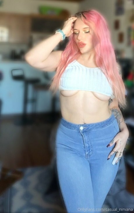 Foto desnuda filtrada de OnlyFans de Nastynirvanaa