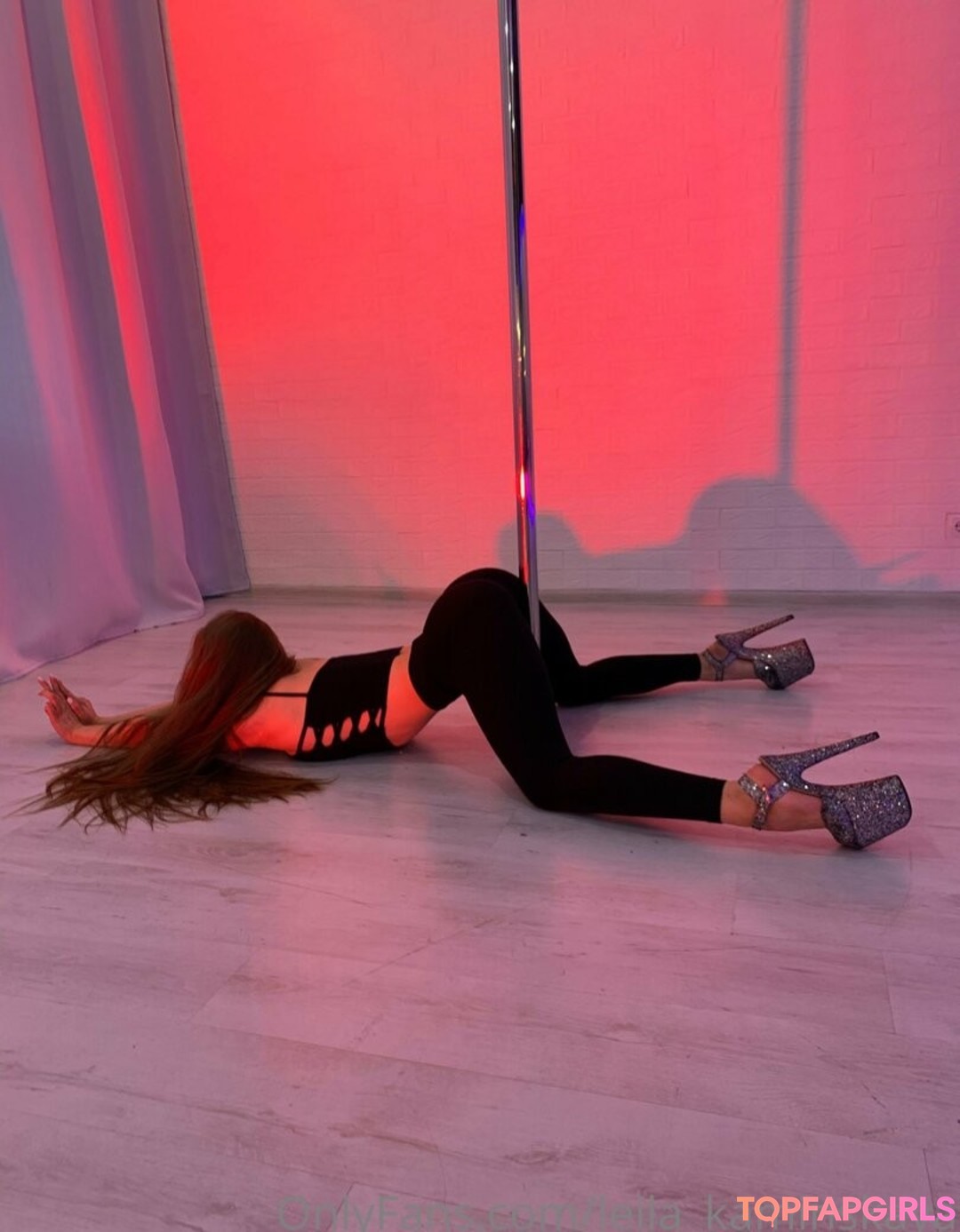 Foto desnuda filtrada de OnlyFans de Leilakaminskaya #14 Foto desnuda filtrada de OnlyFans de Leilakaminskaya #14