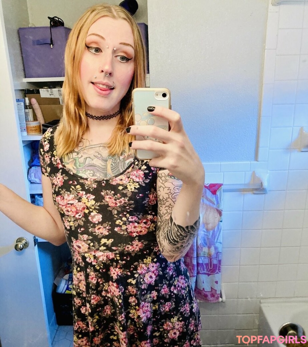 Foto desnuda filtrada de OnlyFans de Cutiesuccubus #43 Foto desnuda filtrada de OnlyFans de Cutiesuccubus #43