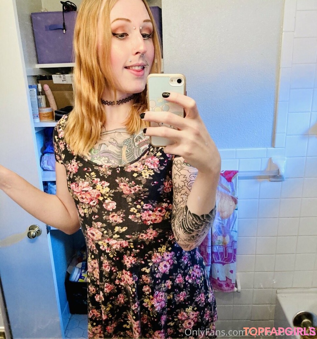 Foto desnuda filtrada de OnlyFans de Cutiesuccubus #44 Foto desnuda filtrada de OnlyFans de Cutiesuccubus #44