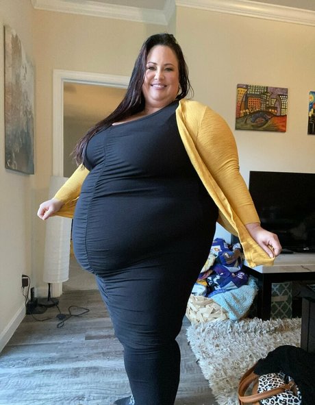 Ssbbwladyjiggles