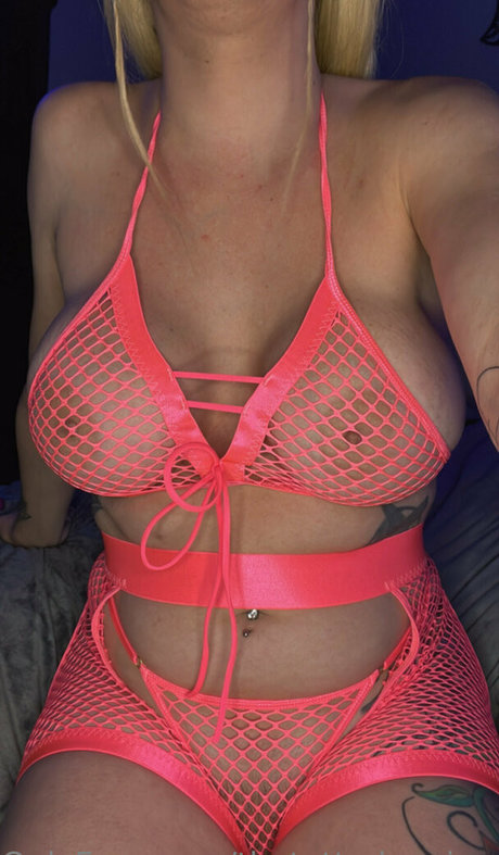 Foto desnuda filtrada de OnlyFans de Nadia Flores