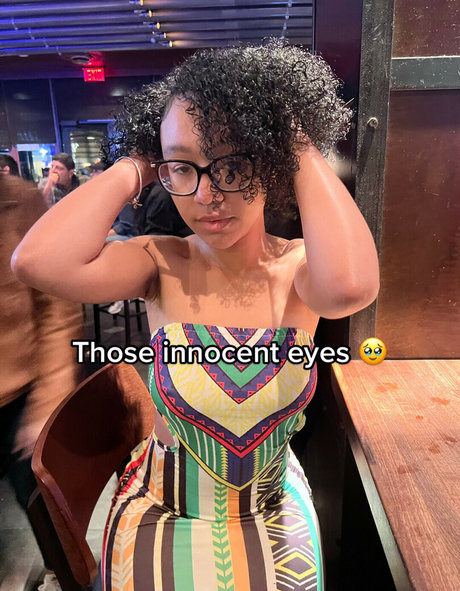 Caileneasely