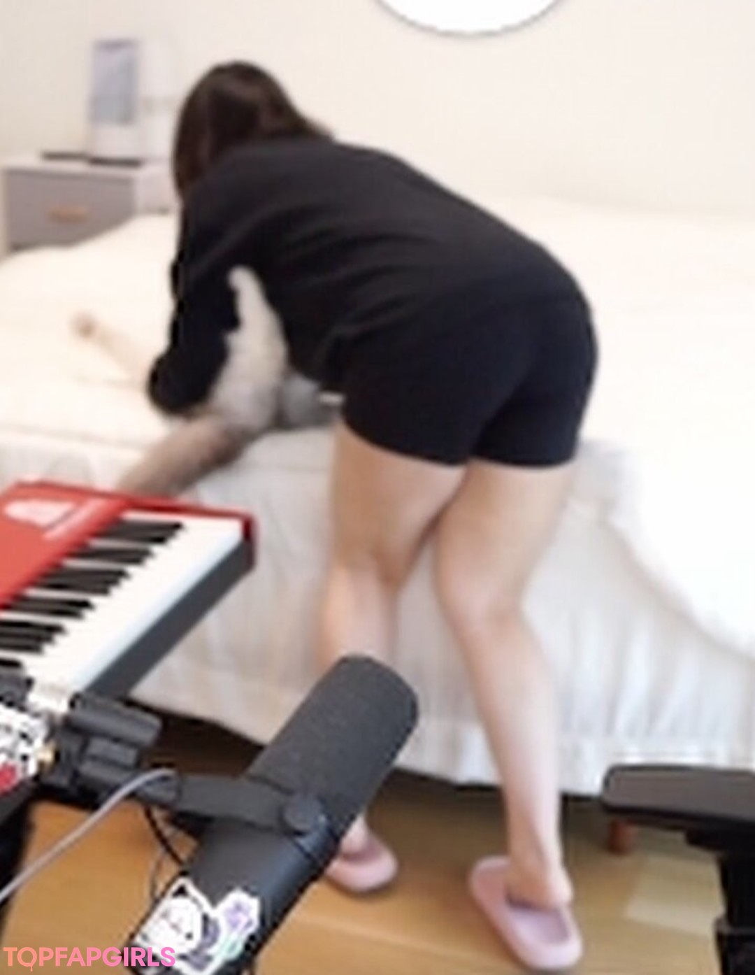 Foto desnuda filtrada de OnlyFans de Lolnatsumiii #100 Foto desnuda filtrada de OnlyFans de Lolnatsumiii #100