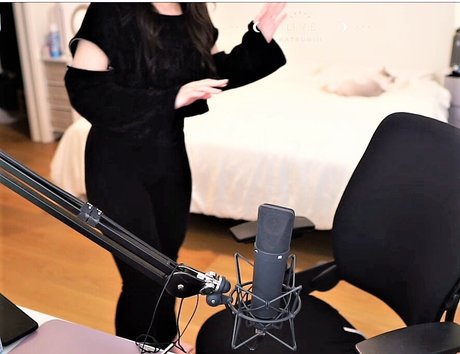 Foto desnuda filtrada de OnlyFans de Lolnatsumiii