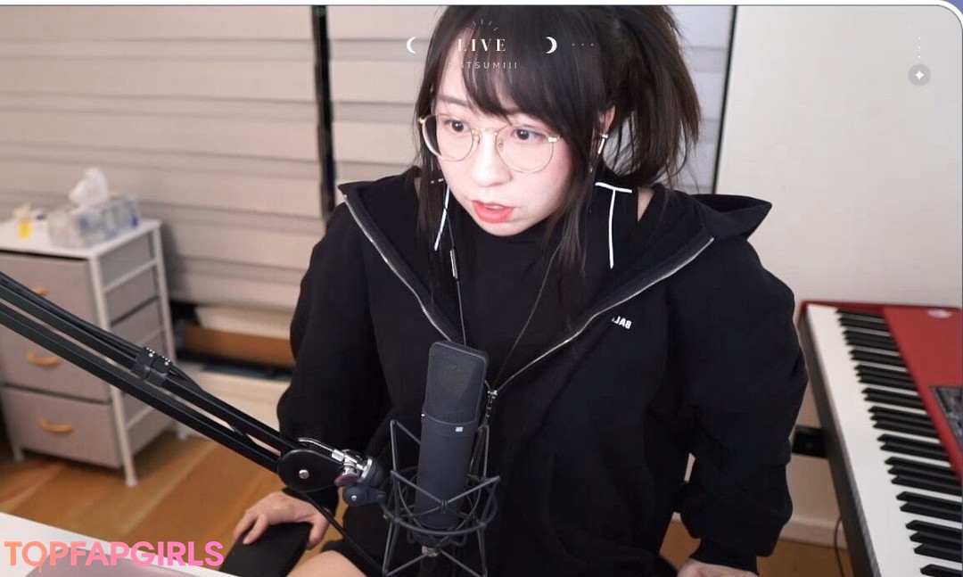 Foto desnuda filtrada de OnlyFans de Lolnatsumiii #154 Foto desnuda filtrada de OnlyFans de Lolnatsumiii #154