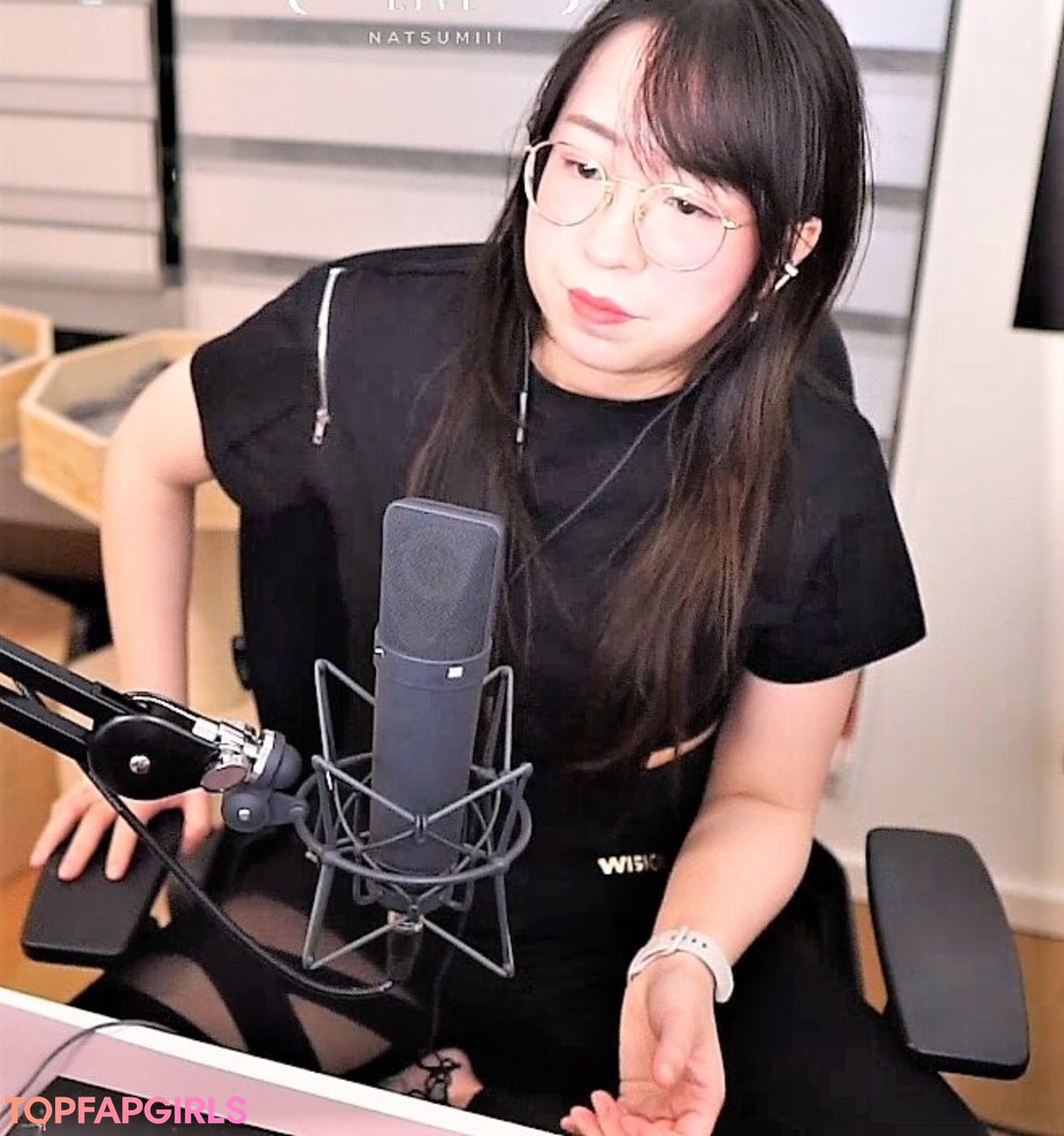 Foto desnuda filtrada de OnlyFans de Lolnatsumiii #181 Foto desnuda filtrada de OnlyFans de Lolnatsumiii #181