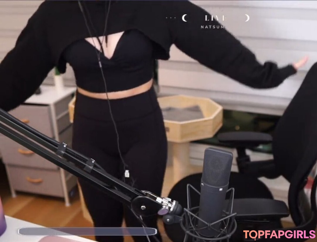 Foto desnuda filtrada de OnlyFans de Lolnatsumiii #208 Foto desnuda filtrada de OnlyFans de Lolnatsumiii #208