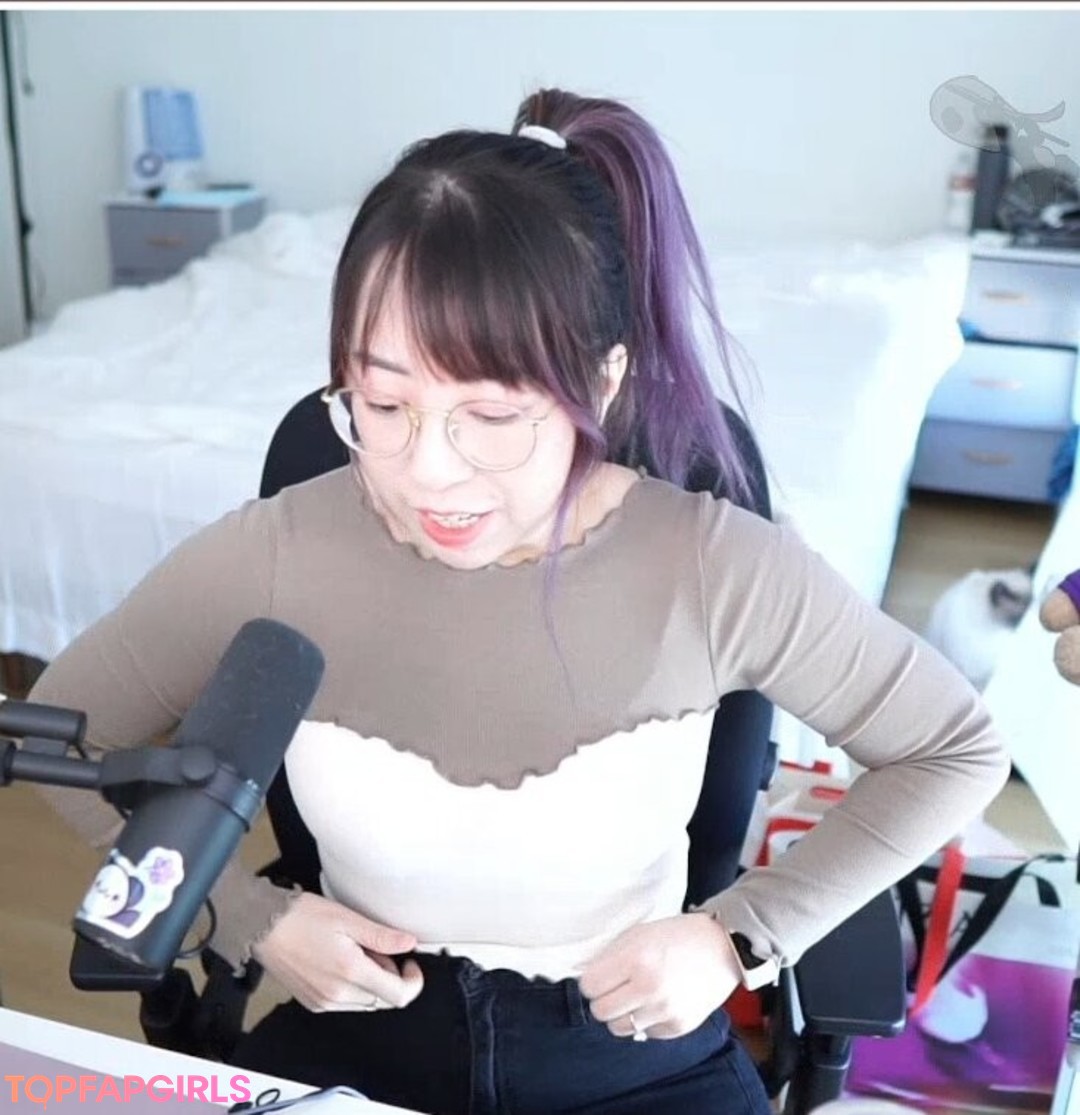 Foto desnuda filtrada de OnlyFans de Lolnatsumiii #46 Foto desnuda filtrada de OnlyFans de Lolnatsumiii #46