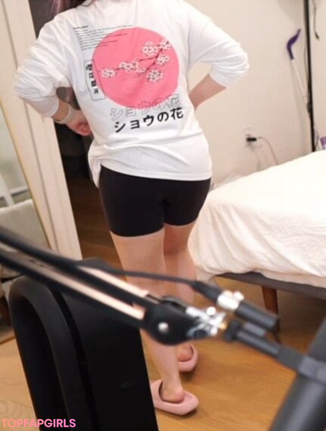 Foto desnuda filtrada de OnlyFans de Lolnatsumiii #99 Foto desnuda filtrada de OnlyFans de Lolnatsumiii #99