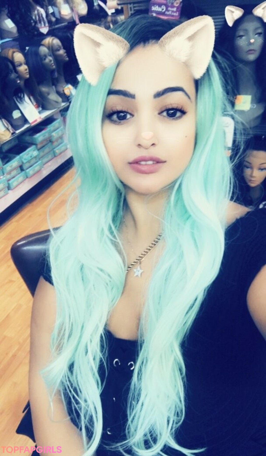 Foto desnuda filtrada de OnlyFans de Realdiamonddoll #10 Foto desnuda filtrada de OnlyFans de Realdiamonddoll #10
