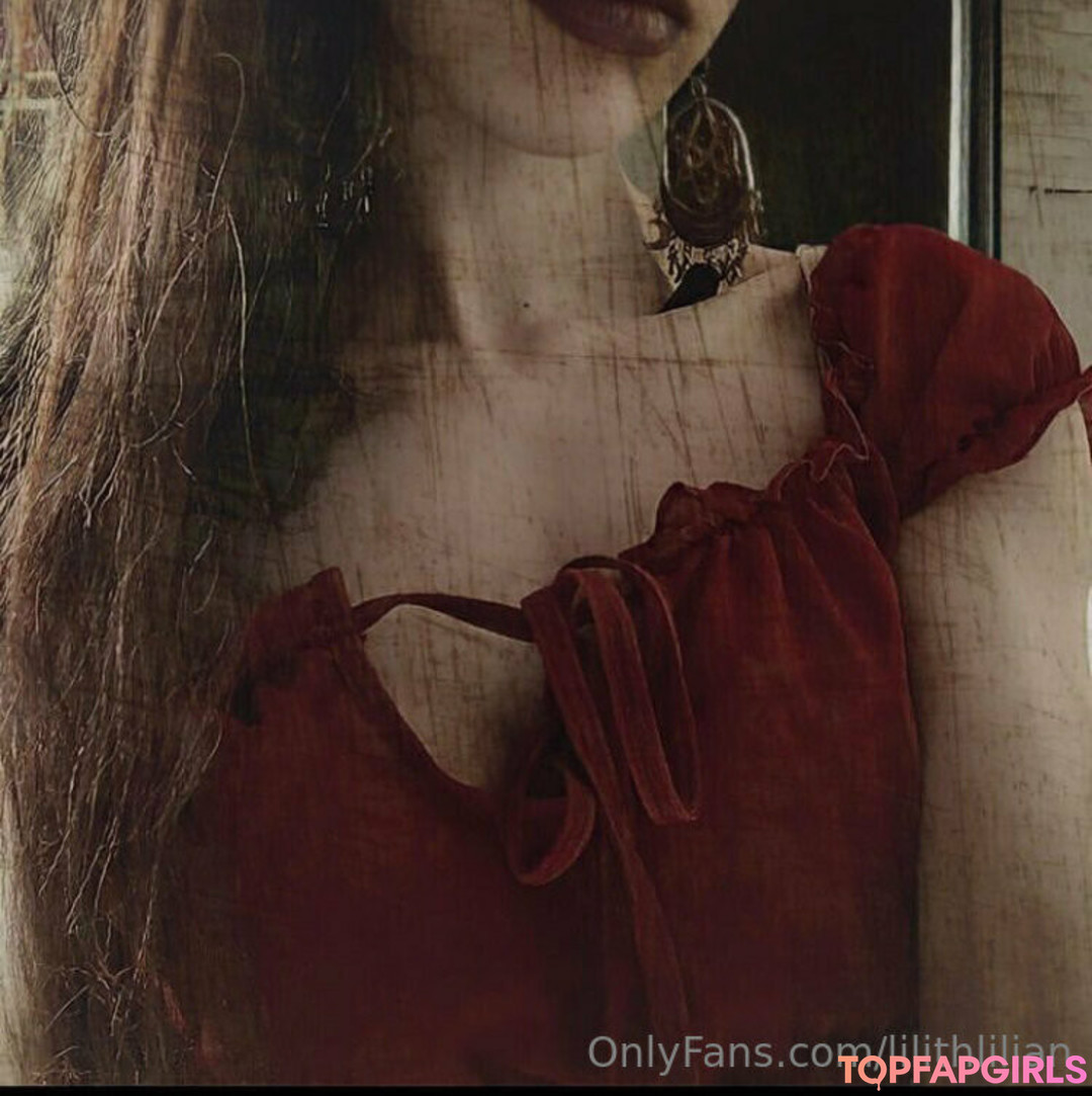 Foto desnuda filtrada de OnlyFans de Lilithlilian #54 Foto desnuda filtrada de OnlyFans de Lilithlilian #54