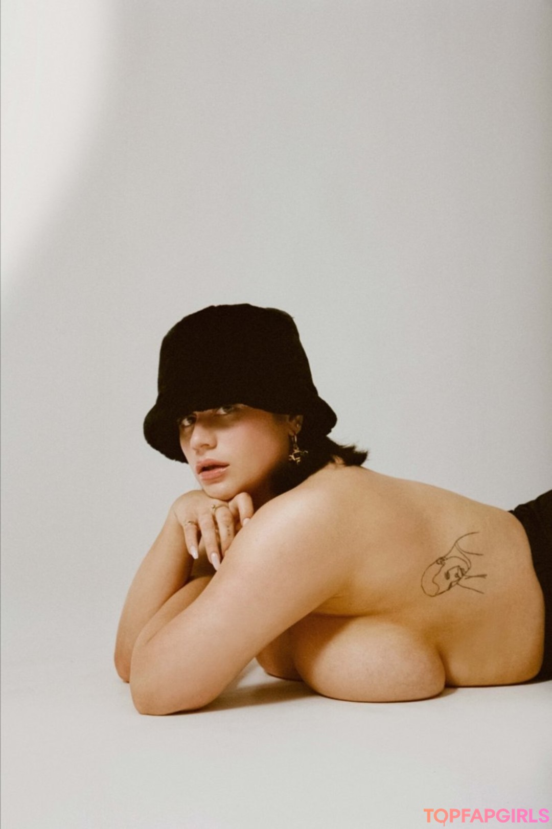 Foto desnuda filtrada de OnlyFans de Paige Mary Grace #197 Foto desnuda filtrada de OnlyFans de Paige Mary Grace #197