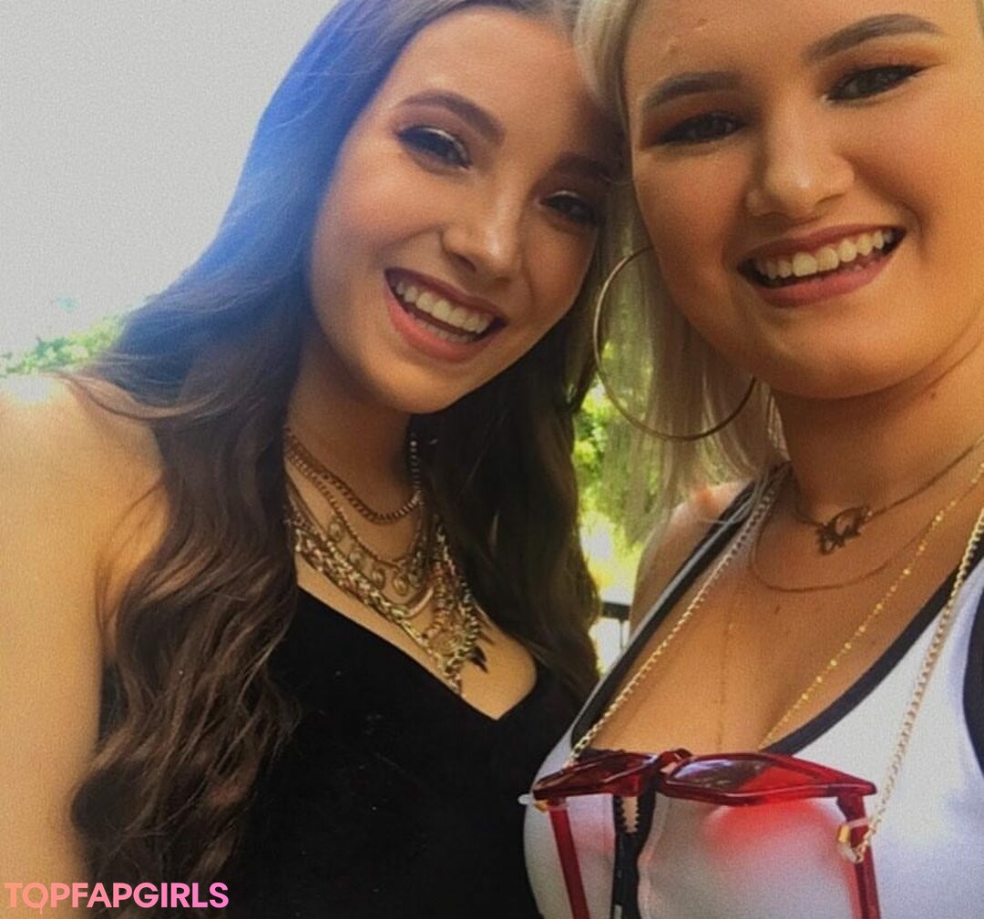 Foto desnuda filtrada de OnlyFans de Molly Shield #88 Foto desnuda filtrada de OnlyFans de Molly Shield #88