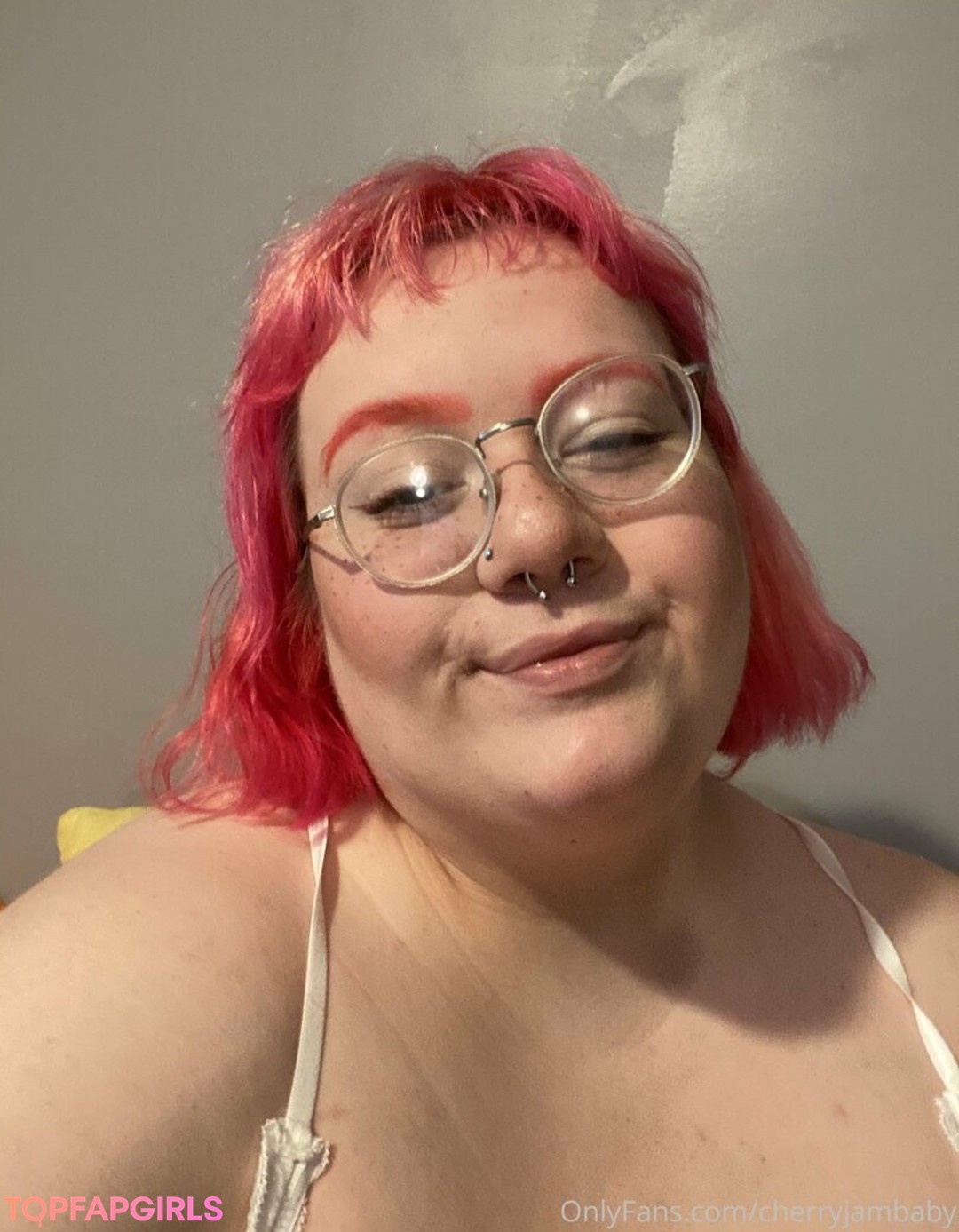 Foto desnuda filtrada de OnlyFans de Cherryjambaby #11 Foto desnuda filtrada de OnlyFans de Cherryjambaby #11