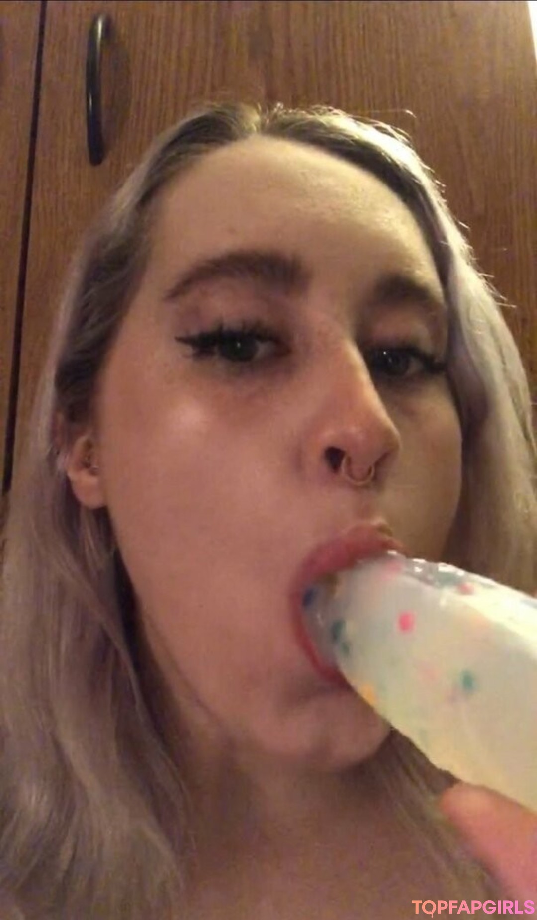 Foto desnuda filtrada de OnlyFans de Cherryjambaby #63 Foto desnuda filtrada de OnlyFans de Cherryjambaby #63