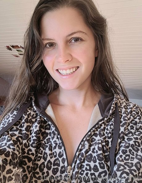 Foto desnuda filtrada de OnlyFans de Trickyalicefree