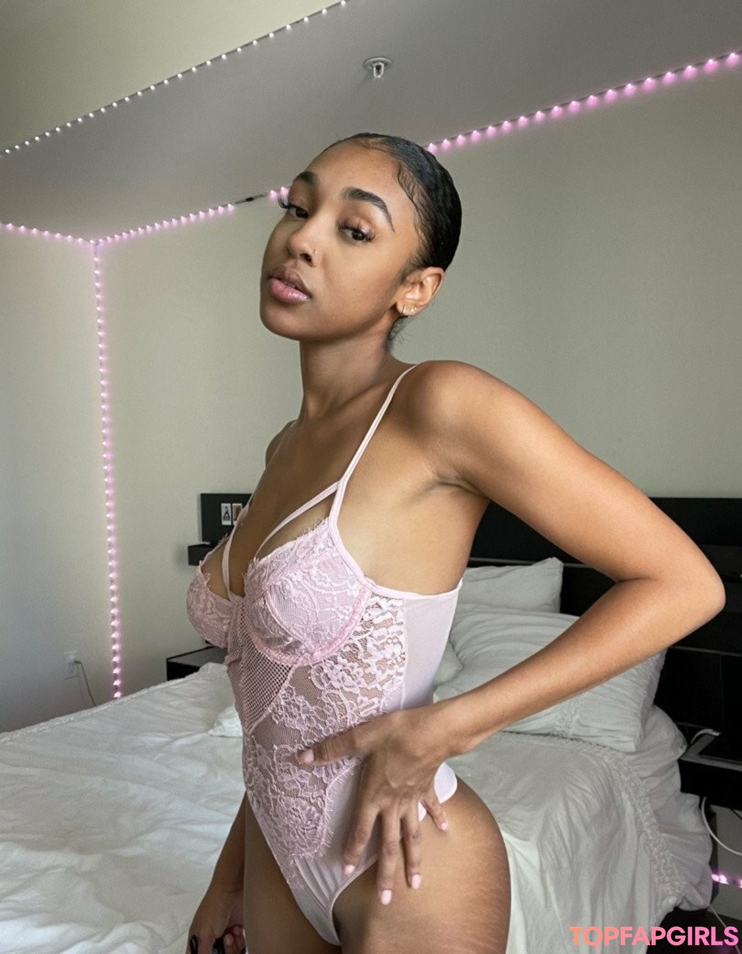 Foto desnuda filtrada de OnlyFans de Cocobutterbaby #77 Foto desnuda filtrada de OnlyFans de Cocobutterbaby #77