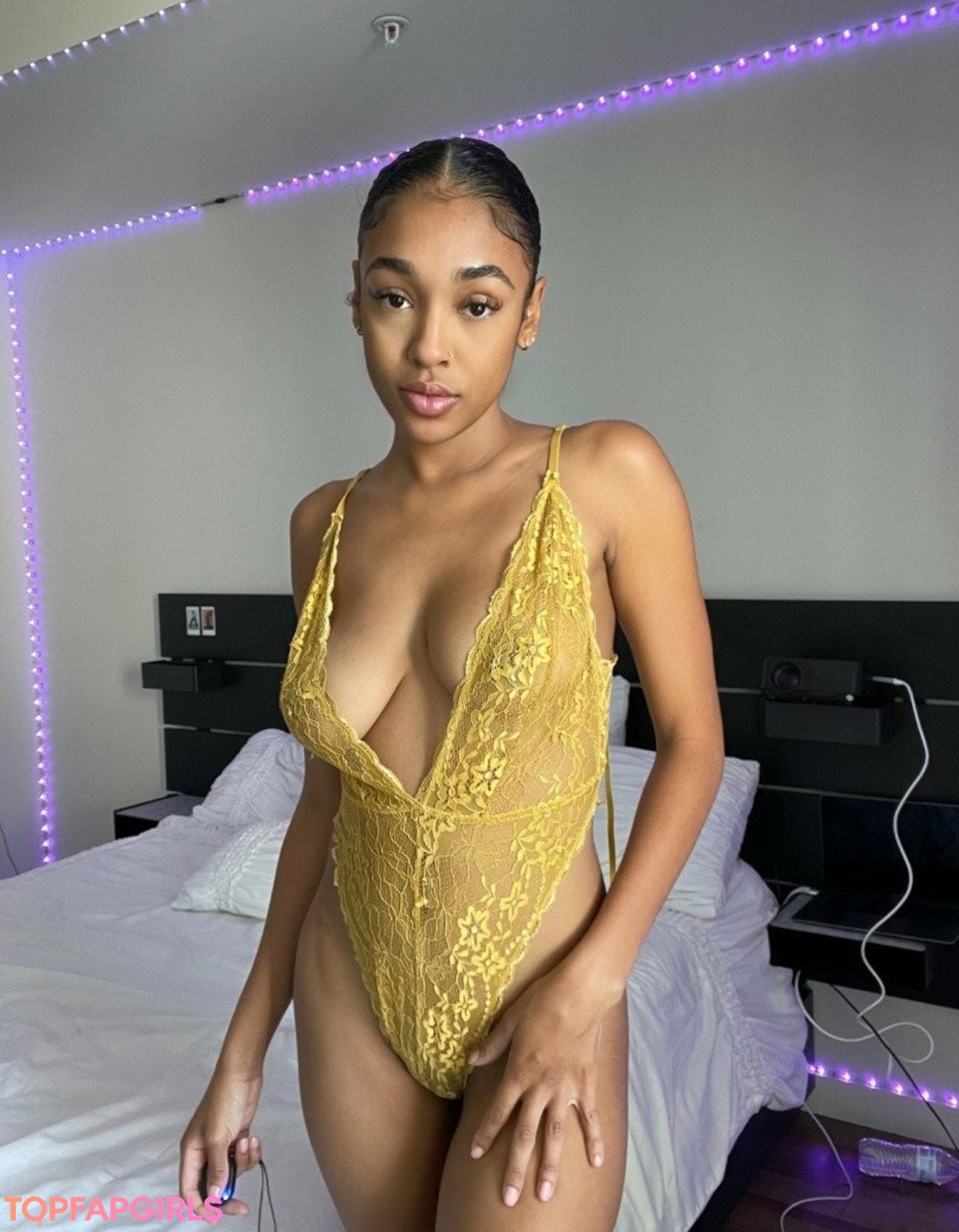 Foto desnuda filtrada de OnlyFans de Cocobutterbaby #87 Foto desnuda filtrada de OnlyFans de Cocobutterbaby #87