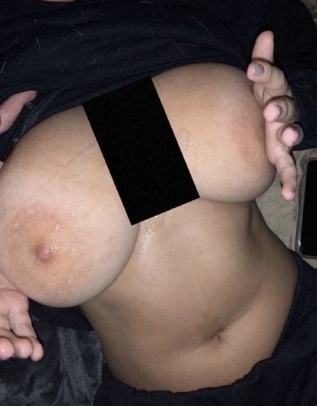 Foto desnuda filtrada de OnlyFans de Alexa F