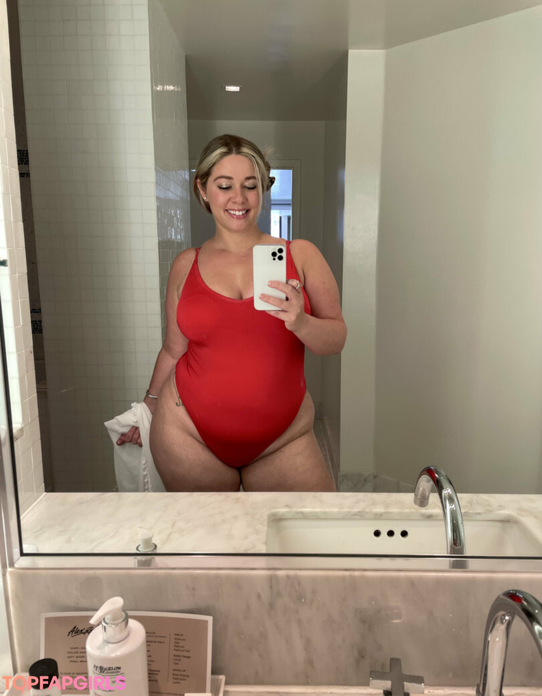 Foto desnuda filtrada de OnlyFans de Ellanabryan #117 Foto desnuda filtrada de OnlyFans de Ellanabryan #117