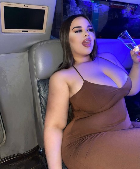 Curvyexoticaa
