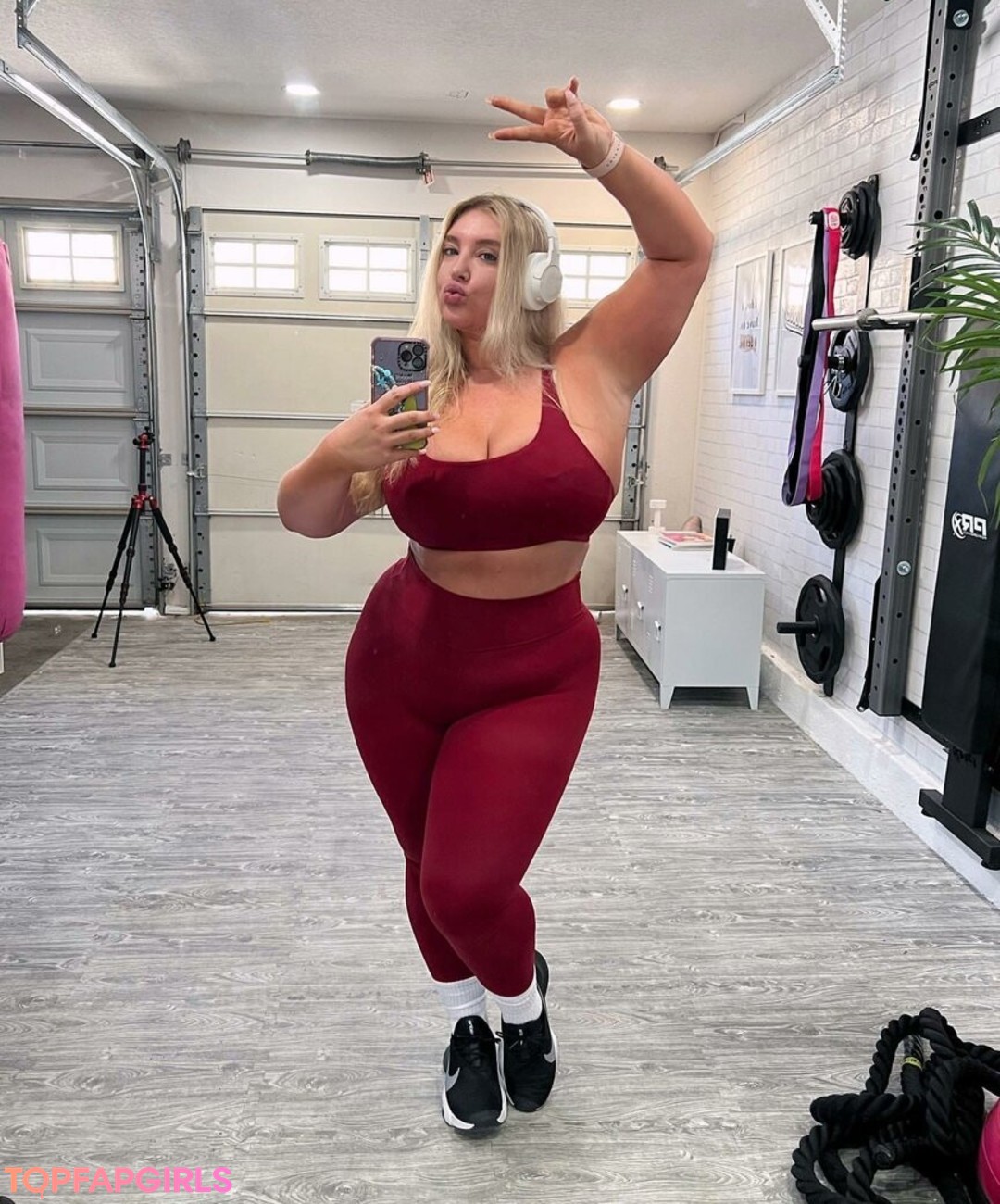 Foto desnuda filtrada de OnlyFans de Taya Christian #148 Foto desnuda filtrada de OnlyFans de Taya Christian #148