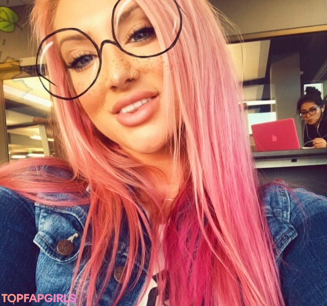 Foto desnuda filtrada de OnlyFans de Taya Christian #281 Foto desnuda filtrada de OnlyFans de Taya Christian #281