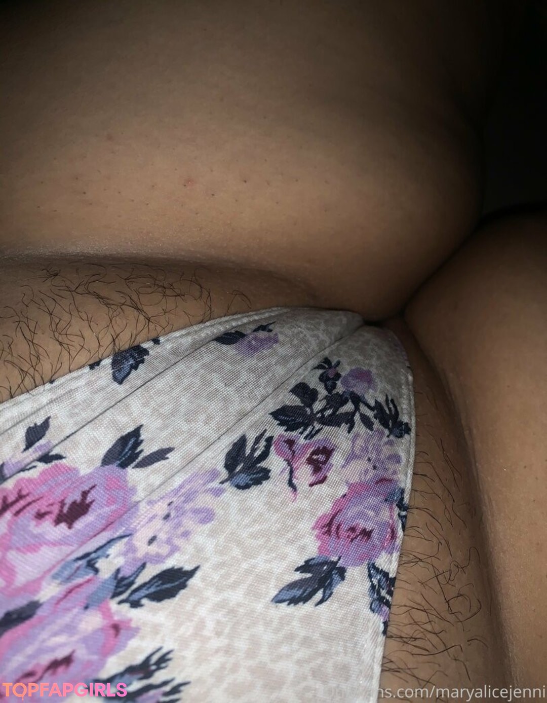 Foto desnuda filtrada de OnlyFans de Maryalicejenni #14 Foto desnuda filtrada de OnlyFans de Maryalicejenni #14