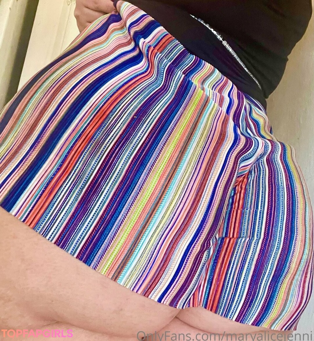 Foto desnuda filtrada de OnlyFans de Maryalicejenni #292 Foto desnuda filtrada de OnlyFans de Maryalicejenni #292