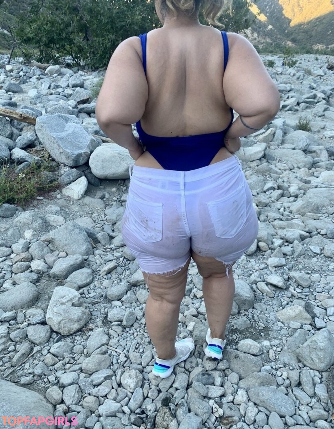 Foto desnuda filtrada de OnlyFans de Maryalicejenni #330 Foto desnuda filtrada de OnlyFans de Maryalicejenni #330