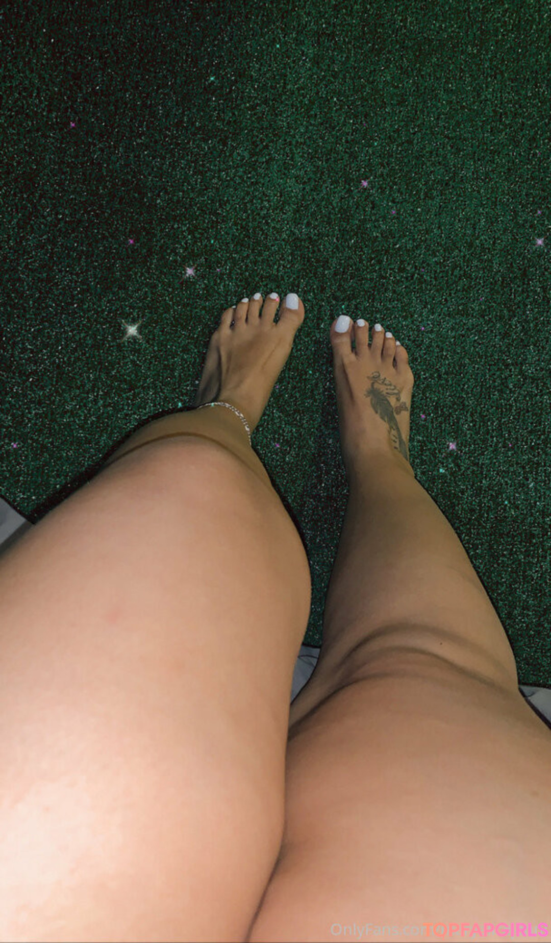 Foto desnuda filtrada de OnlyFans de Maryalicejenni #396 Foto desnuda filtrada de OnlyFans de Maryalicejenni #396